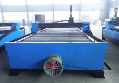 China de oțel carbon / oțel inoxidabil CNC plasmă mașină de tăiere Pret