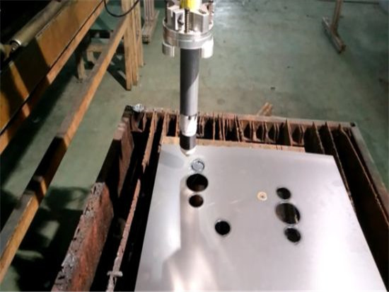 De înaltă calitate, portabile Small Gantry CNC Plasma Cutting Machine din China