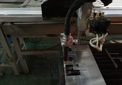 Masina de debitat cu placa de oxigen cu placa de taiere CNC pentru tăierea foilor metalice